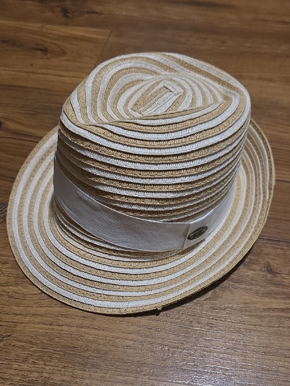 Papillon Blanc Men's Or Women's Straw Fedora in Natural and White